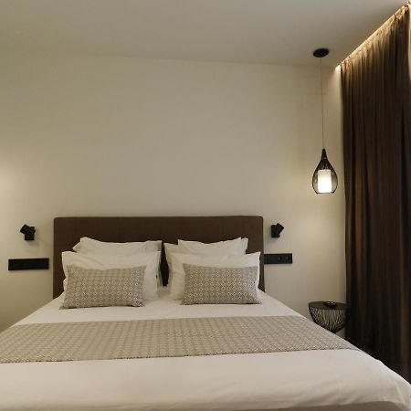 Hotel Manel Martorell Exterior photo